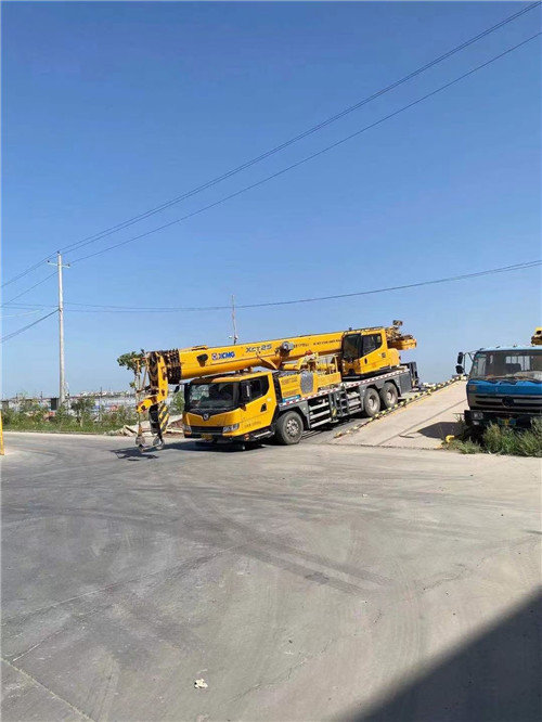 彭泽县吊车作业时，可能会产生哪些额外收费项目？